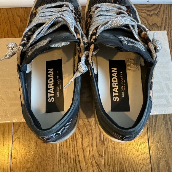 GOLDEN GOOSE Stardan Sneaker - leo print with fuchsia sole - Picture 7 of 7